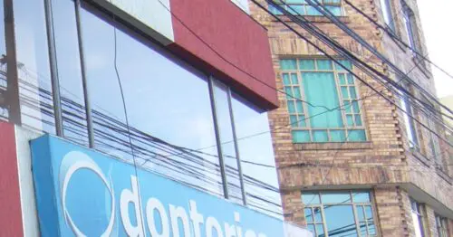 CLINICA DENTAL ODONTORISAS CLINICA DENTAL ODONTORISAS